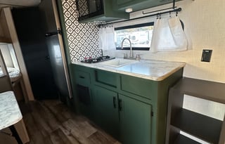 2022 Dutchmen RV Coleman Lantern LT Series 18BH