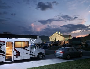 Thor Motor Coach Chateau 28Z