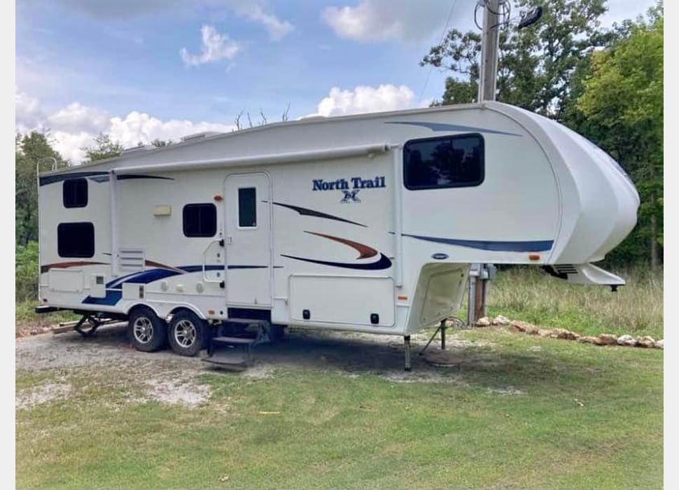 Fifth Wheel rentals in Fayetteville