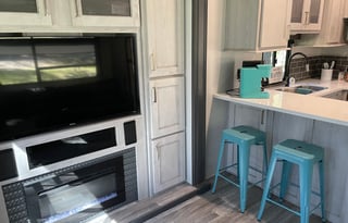 Don and Michelle’s 5th Wheel Rental