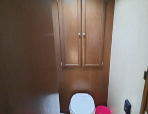 Shasta RVs Oasis 18BH