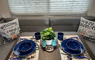 Sleepyheadz Campers and Tents LLC