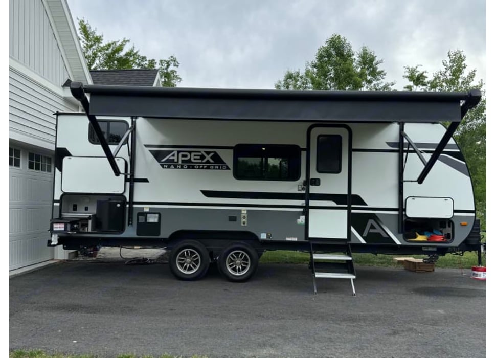 Travel Trailer rentals in Colchester