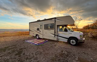 2019 Coachmen RV Leprechaun 260RS Ford 350