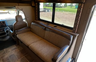 2016 Thor Motor Coach Chateau 31E Bunkhouse