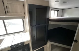 2025 Keystone Coleman 25B