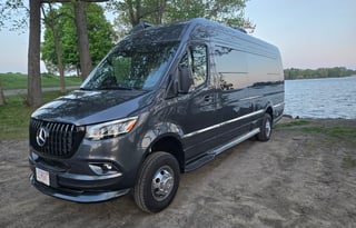 2026 Airstream 24GL Luxury AWD Camper