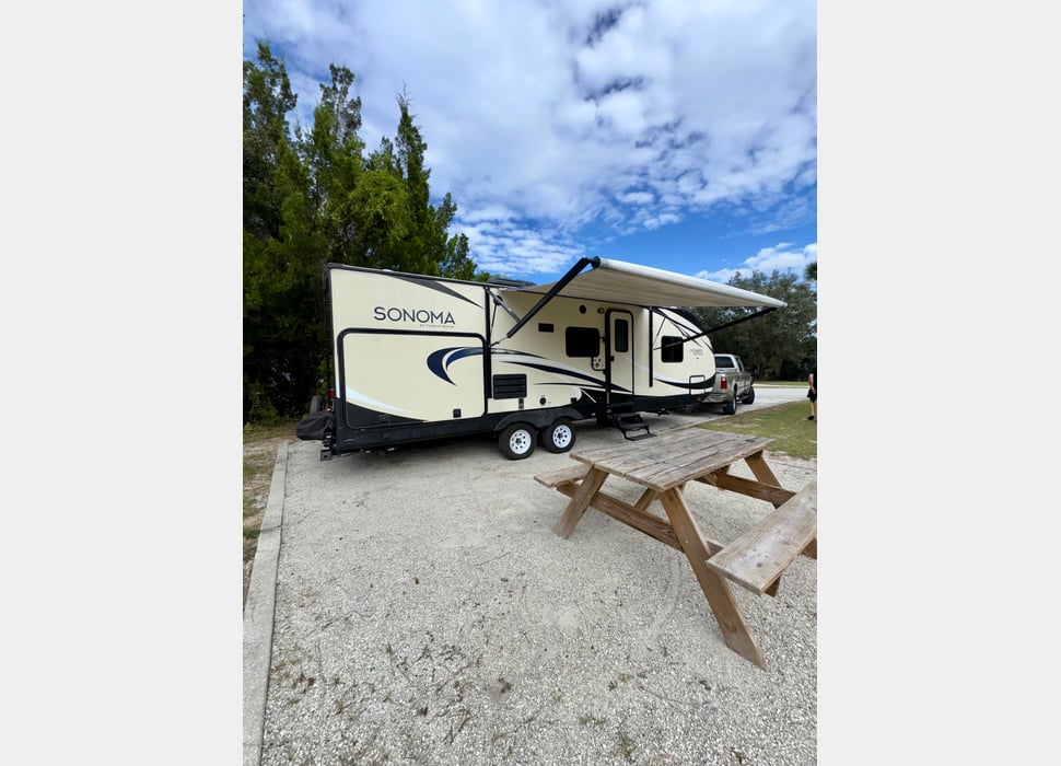 Travel Trailer rentals in Tavares