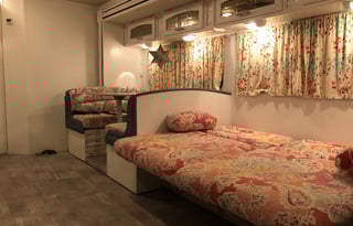 "Pearl" Sunny Beach House RV - Families love it!