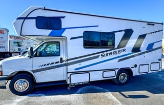 S12 Luxury Small RV - No Slides