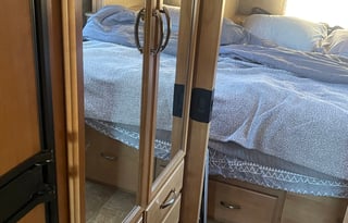 2015 Thor Motor Coach Axis 25.1