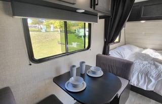 Soulshine Traveler Perfect for Couples and kids