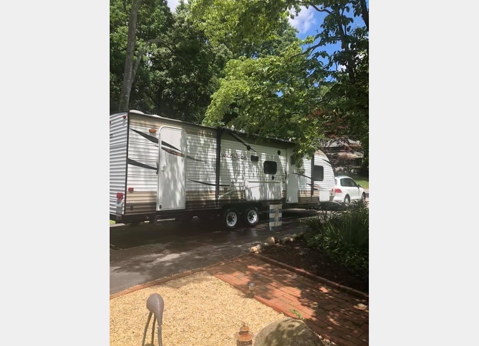 Travel Trailer rentals in Lakeville