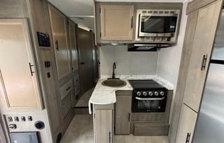 2021 Coachmen RV Freelander 26DS Ford 450