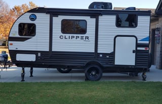 RV Retreat Family/Animal Friendly!