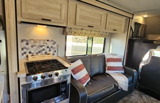 2022 Forest River Sunseeker 3250DS LE