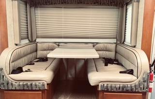 2012 Coachmen RV Concord 300TS Ford