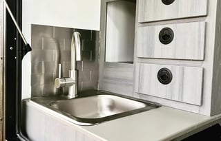 2024 Full Off Grid Camper - Easy to tow!!