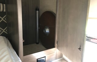 2016 Winnebago Brave 27b