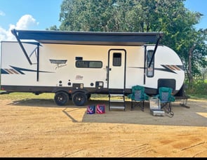 Forest River RV Wildwood 28DBUDX