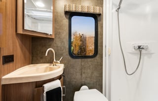 2015 Winnebago Trend 23B