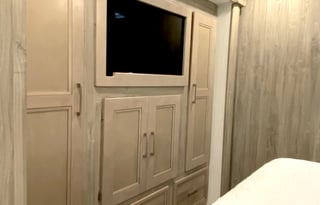 2021 Coachmen RV Mirada 35BH