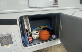 NEW 2024 Luxury bunkhouse motorcoach! Sleeps 10!