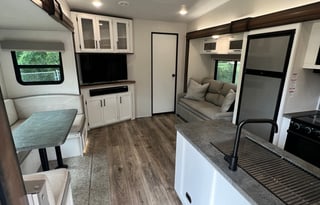 2022 Luxury Prime Time Crusader - NEW LISTING