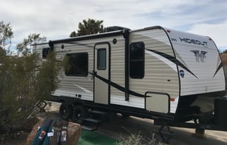 2018 Keystone Hideout lhs