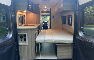 Granite VanLife Adventure 4, Entegra Ethos Li 20AL