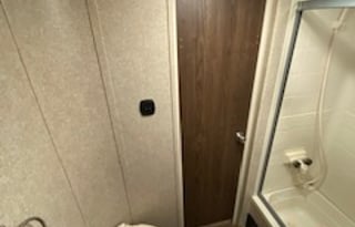 PERFECT Family RV Trailer Bunk House-PetsWelcome