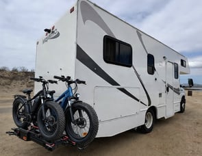 Thor Motor Coach Chateau 23U