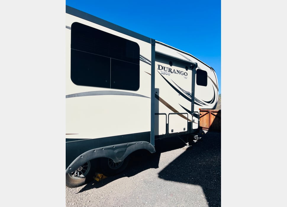 Fifth Wheel rentals in Middletown