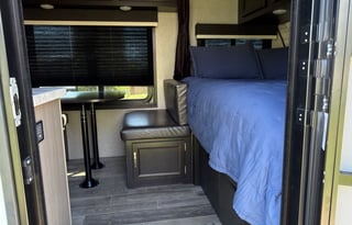 Jayco Micro – Sleeps 5 • Solar • Easy Tow!