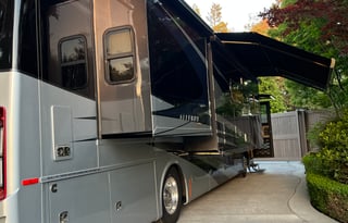 Luxurious Tiffin Motorhome! As new as it gets!