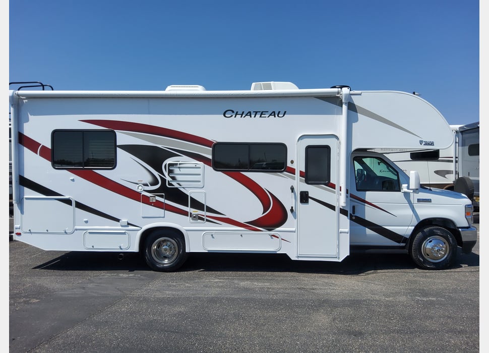 Class C Motor Home rentals in Anaheim