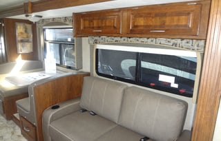 2024 New Forest River Prime Time Avenger Sleeps 6