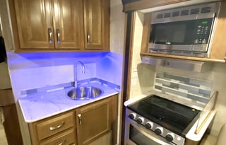 2020 Gulf Stream RV Conquest Class C 63111