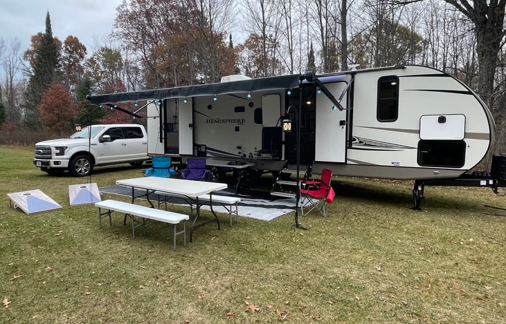 Picnic outside with the include table and bench.