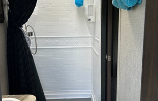 2019 Grand Design Momentum 28G – Pet Friendly!