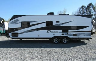 2022 Chinook DREAM D260BH