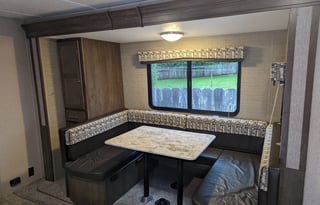 Redwoods Traveler 2019 Dutchmen Bunkhouse