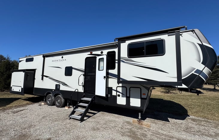 Awning in, main entry.