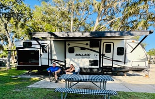 Ozzie’s Family  Camper Rental!
