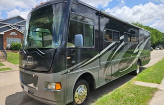 2013 Winnebago Vista 35F - FREE UNLIMITED INTERNET