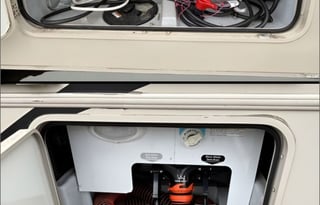 Class A Winnebago drives easy, sleeps 5
