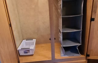 Beautiful 2011 Thor Four Winds Hurricane 32A