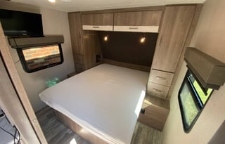 2023 Grand Design Imagine XLS 22RBE