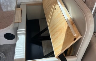 2024 Luxury Mercedes-Benz Entegra Qwest