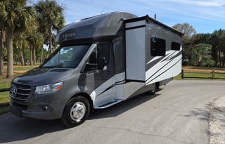 Luxury Camping in a Tiffin Wayfarer Mercedes-Benz